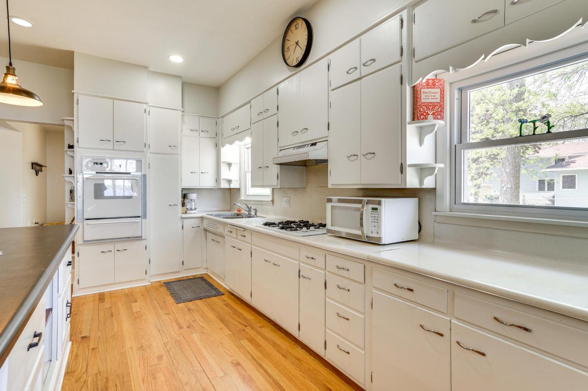 Lakeside Litchfield Home With Patio And Gas Grill! Exterior foto